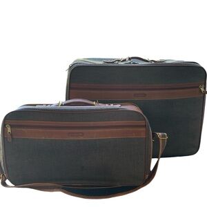 ULTRA RARE! Vintage Coach 2 Piece Spun Nylon Travelweave and Leather Luggage Set